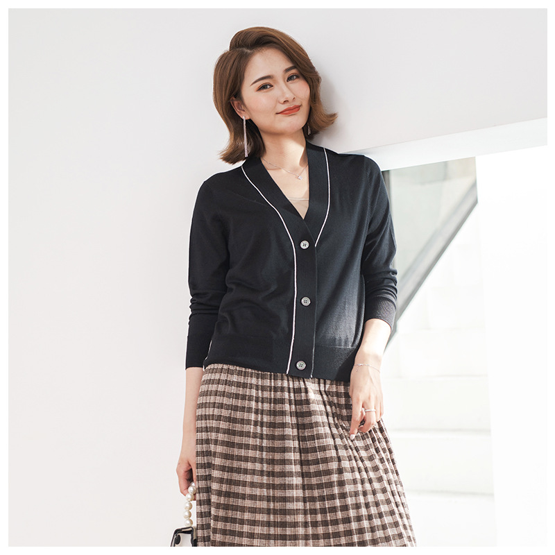 Silk cardigans V - collar women's sweater temperament sweater cardigans spot wholesale