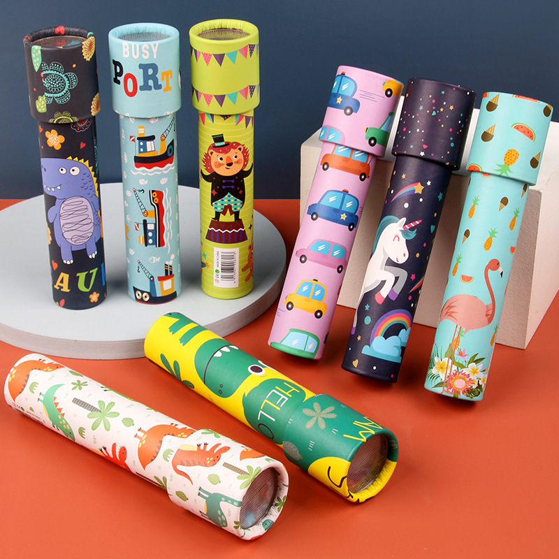 Customized variable-sized children's kaleidoscope, educational wooden rotating kaleidoscope, street stall cartoon toys, kindergarten Application Scenario