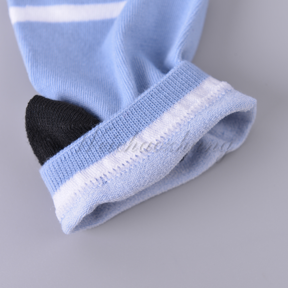 Polyester-cotton material men's summer thin shallow-mouthed boat socks, low-top, personalized sports short socks, versatile and trendy, available in multiple colors Application Scenario