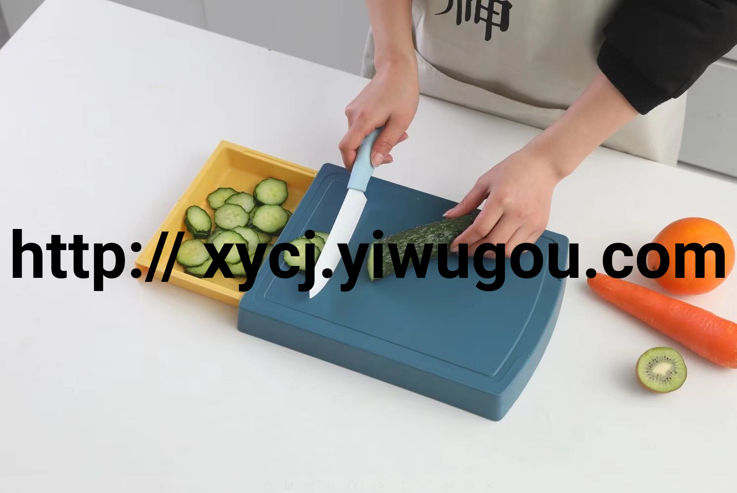 New best-selling cutting board and grater