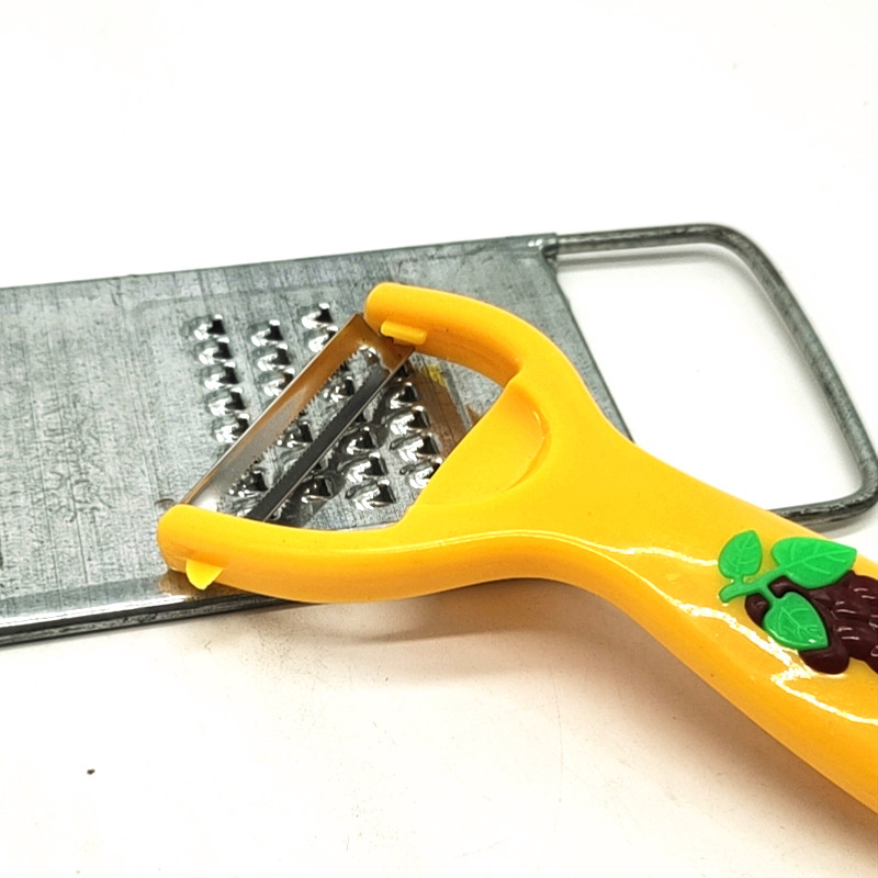 Sunshine Department Store stainless steel multi-functional vegetable cutter, peeler and grater, a household potato shreds slicing and grilling wonder Application Scenario
