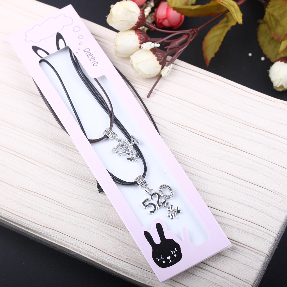 A pair of student Korean-style best friend necklaces, handcrafted and creative couple necklaces from a 10-yuan store