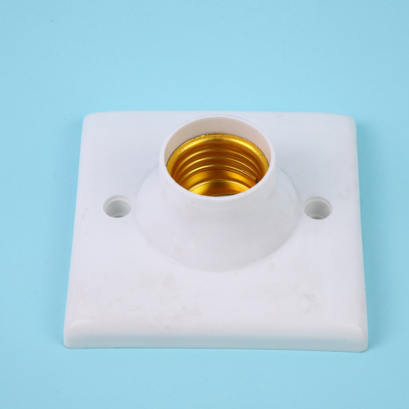 Factory direct sales of square lamp holders, bulk lamp holders, wholesale of one-yuan and two-yuan screw-type ceramic sockets Application Scenario