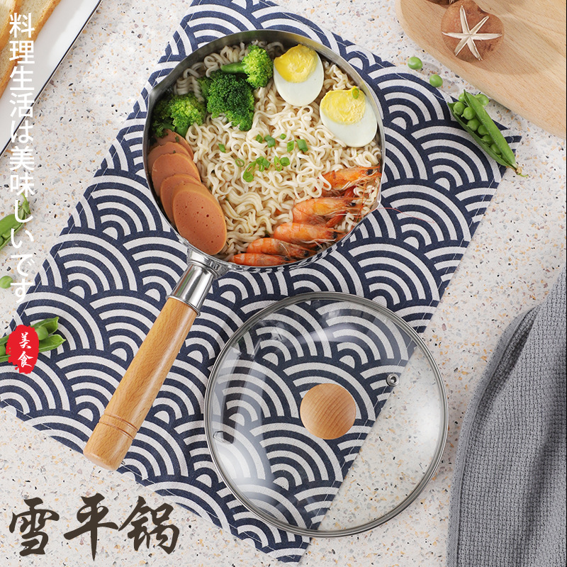 Stainless steel Japanese snow flat pot, thickened flat bottom, Japanese hammer pattern with lid, single handle milk pot, instant noodle pot, small soup pot details Picture
