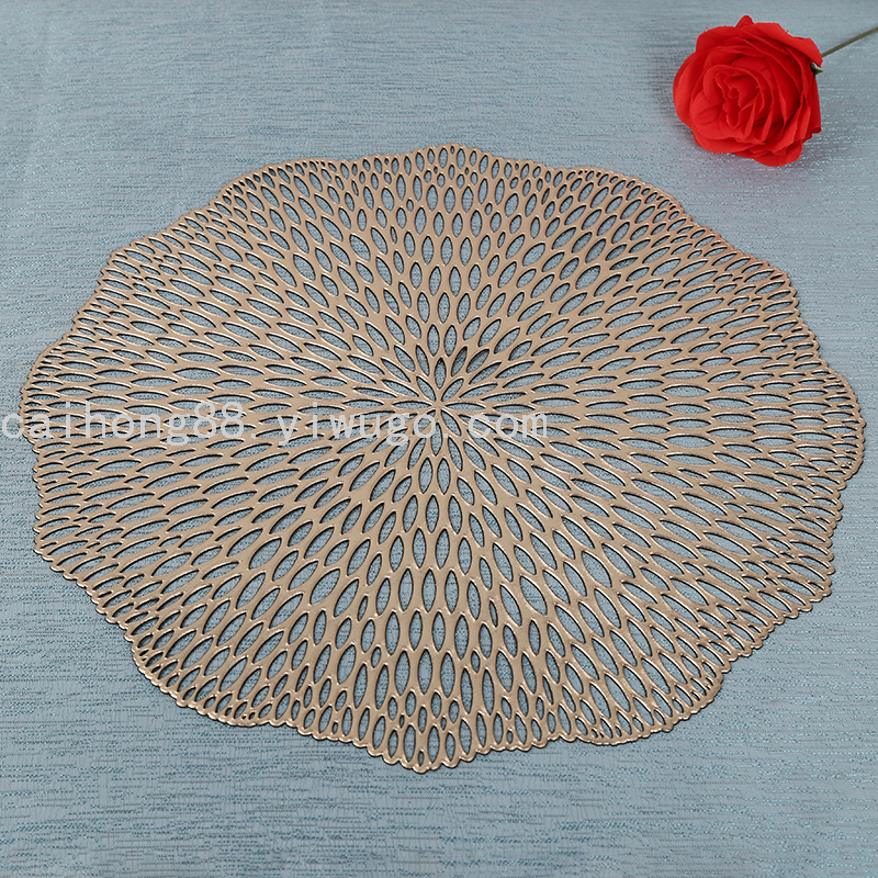 Wholesale of new 37cm hollowed-out lace water-drop placemats, creative heat-insulating placemats, oil-proof, heat-resistant and no-wash table MATS full figure
