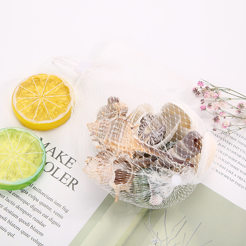 Factory direct sales of beach net bags mixed with shells and conches. Beach toys. Handicrafts. Street stall supplies Specification image