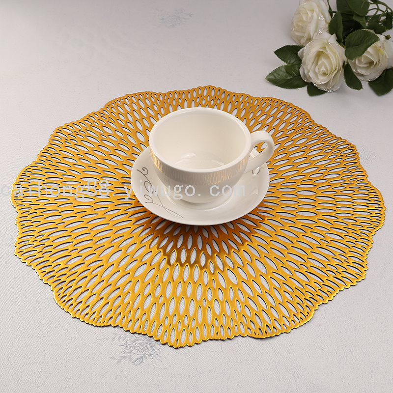 Wholesale of new 37cm hollowed-out lace water-drop placemats, creative heat-insulating placemats, oil-proof, heat-resistant and no-wash table MATS details Picture