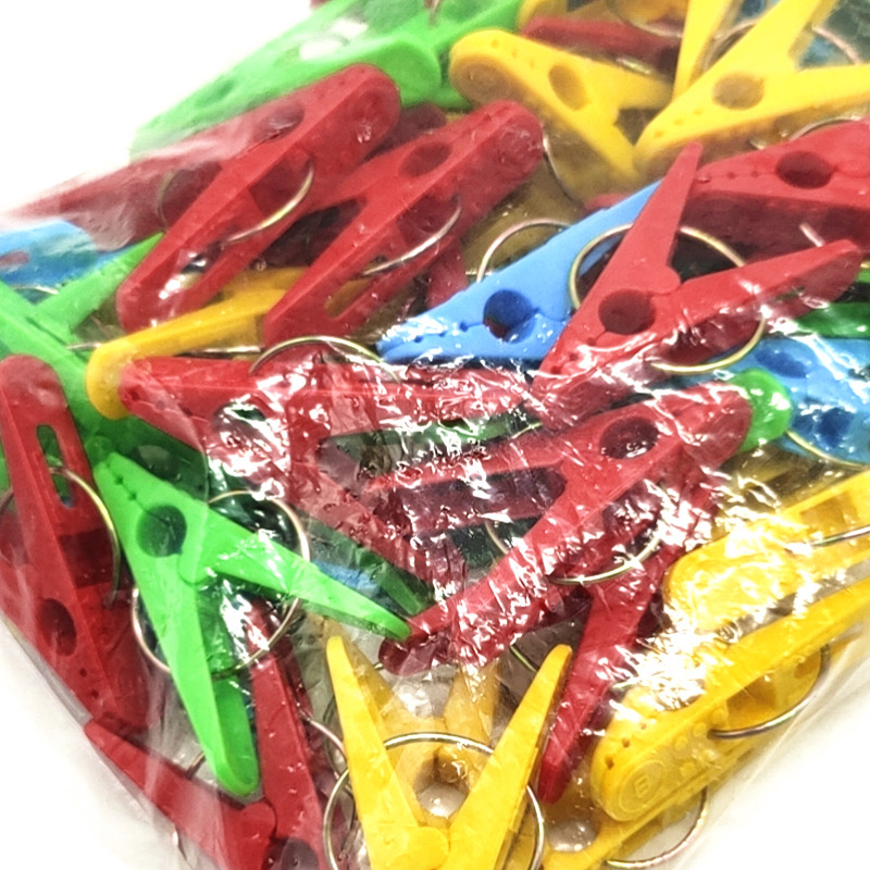 Sunshine Department Store bagged clothes drying clips, colorful plastic clips, 50-piece mixed color underwear and sock clips, windproof clips Item Picture