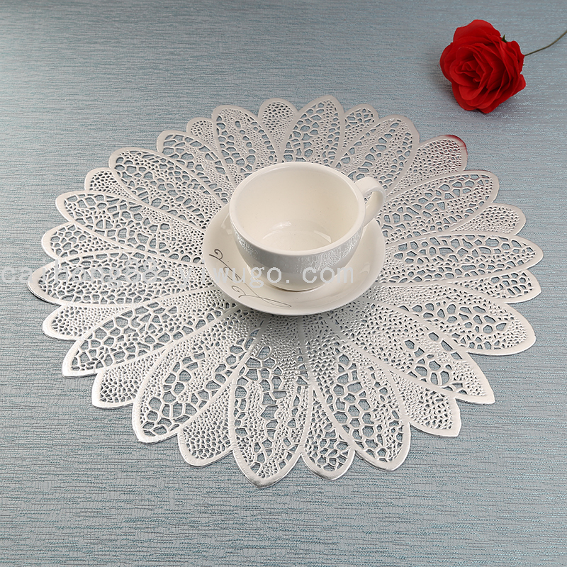 Sunflower hollowed-out Amazon cross-border restaurant kitchen table European-style coffee coasters, easy-to-maintain placemats and plate MATS details Picture