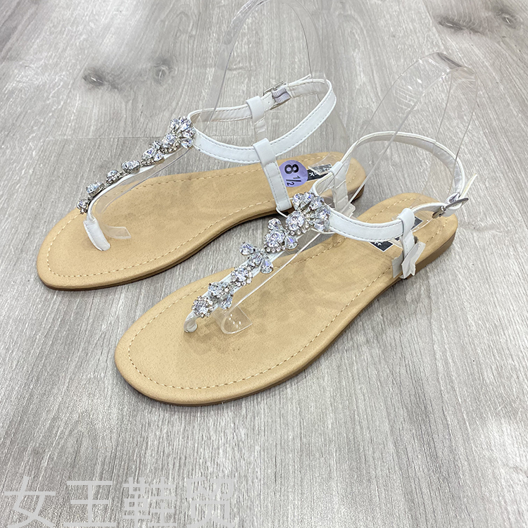 女式凉鞋实物图