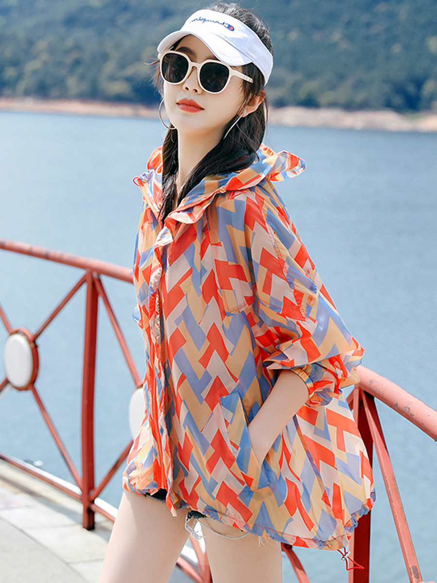 Summer 2021 sun-protective clothing for women, mid-length, UV protection, outdoor, versatile, lightweight and fashionable sun-protective clothing, large-sized jacket Application Scenario