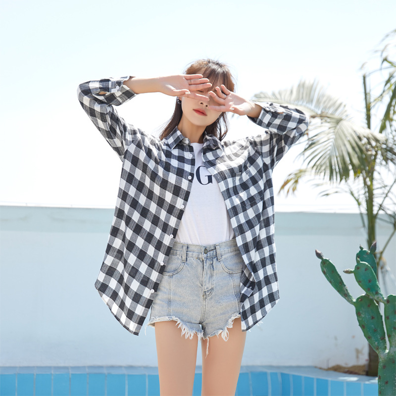 Casual plaid shirt, women's jacket for spring and summer, Korean style, loose and casual, student, retro Hong Kong style, sun protection shirt
