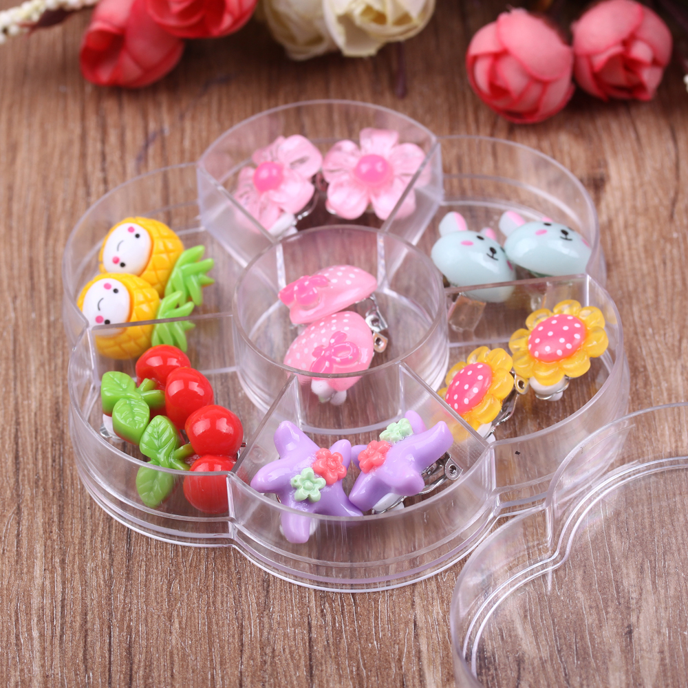 Yiwu jewelry wholesale children's earrings, ear clips, no ear holes, princess little girls, cute flowers, anti-pain ear studs