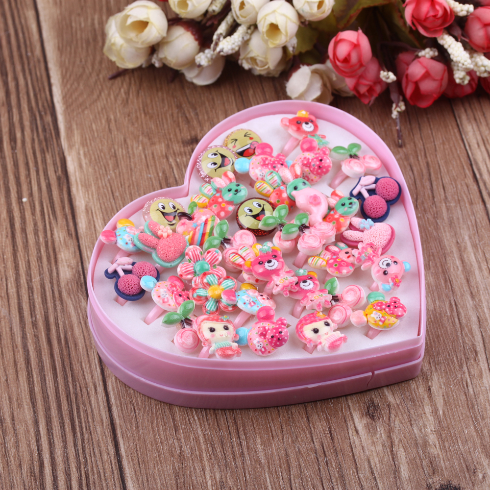 Children's rings, rings, baby girls, princesses, cute girls' hair accessories, toys, cartoon plastic small rings for toddlers Specification image