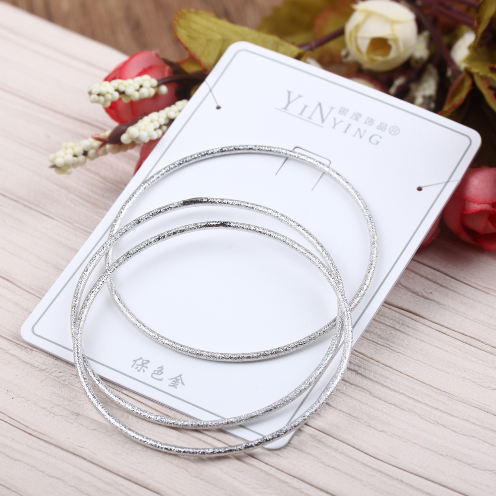 Wholesale of artistic and fresh three-piece silk electroplated bell bracelets and student wristbands in silver Application Scenario