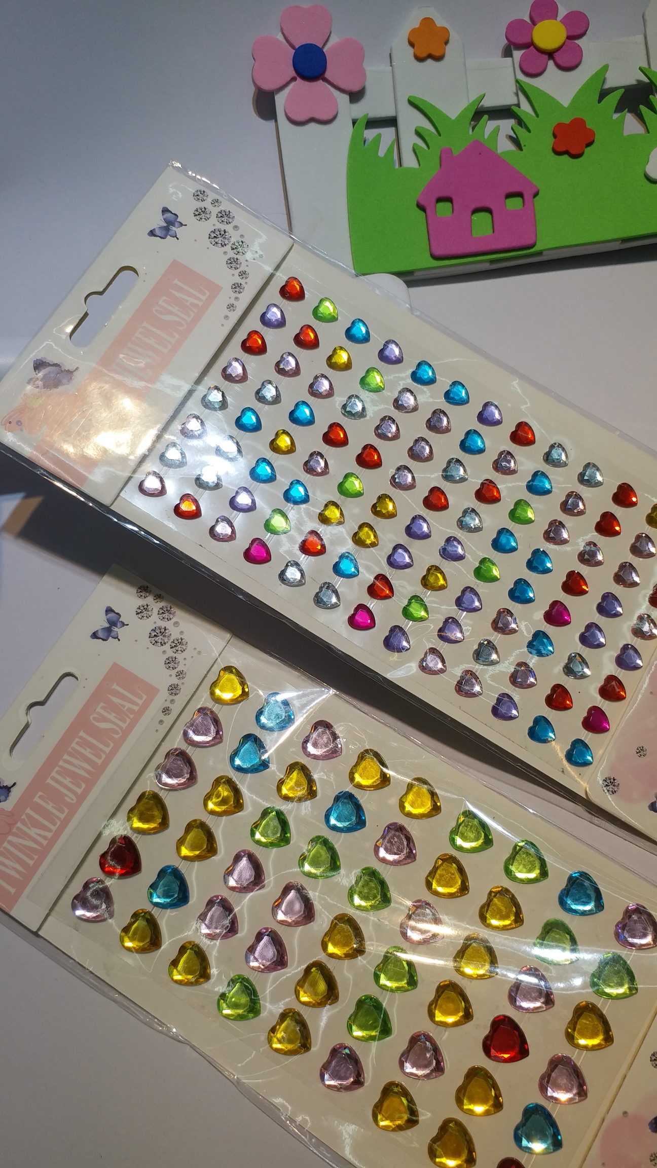 New cartoon heart acrylic diamond stickers crystal stickers mobile phone gift box stickers DIY creative stickers for children