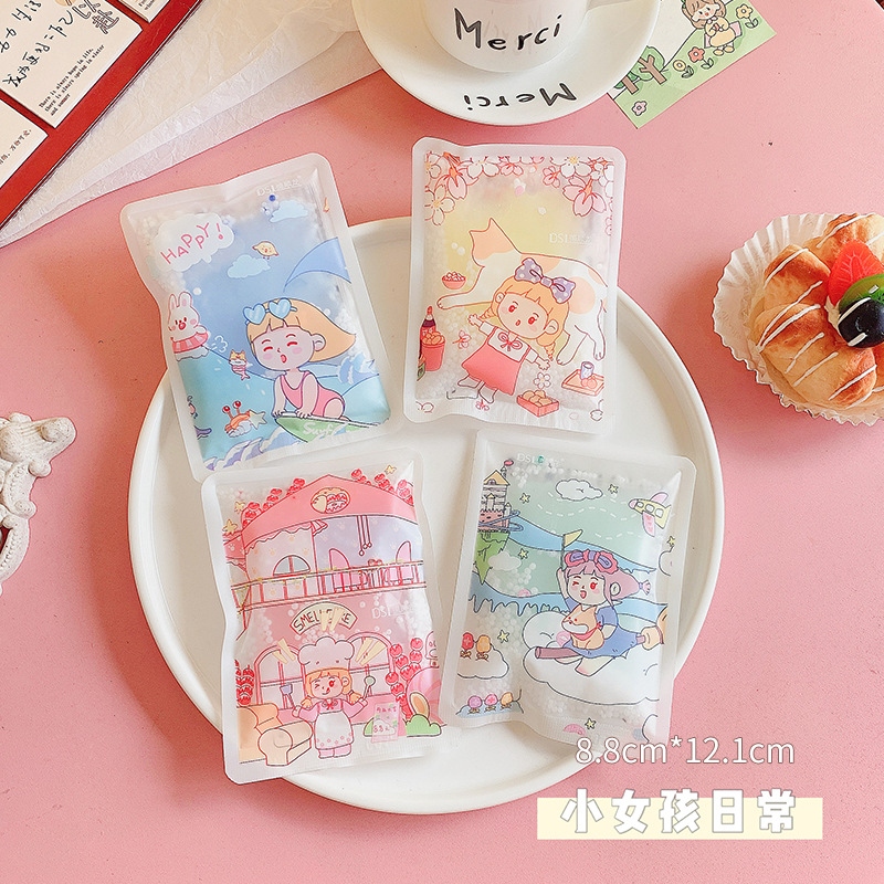 Students reuse ice packs for summer cooling. Tap the ice bags. Musicians squeeze the ice. Cartoon and cute. The ice packs are cool Item Picture