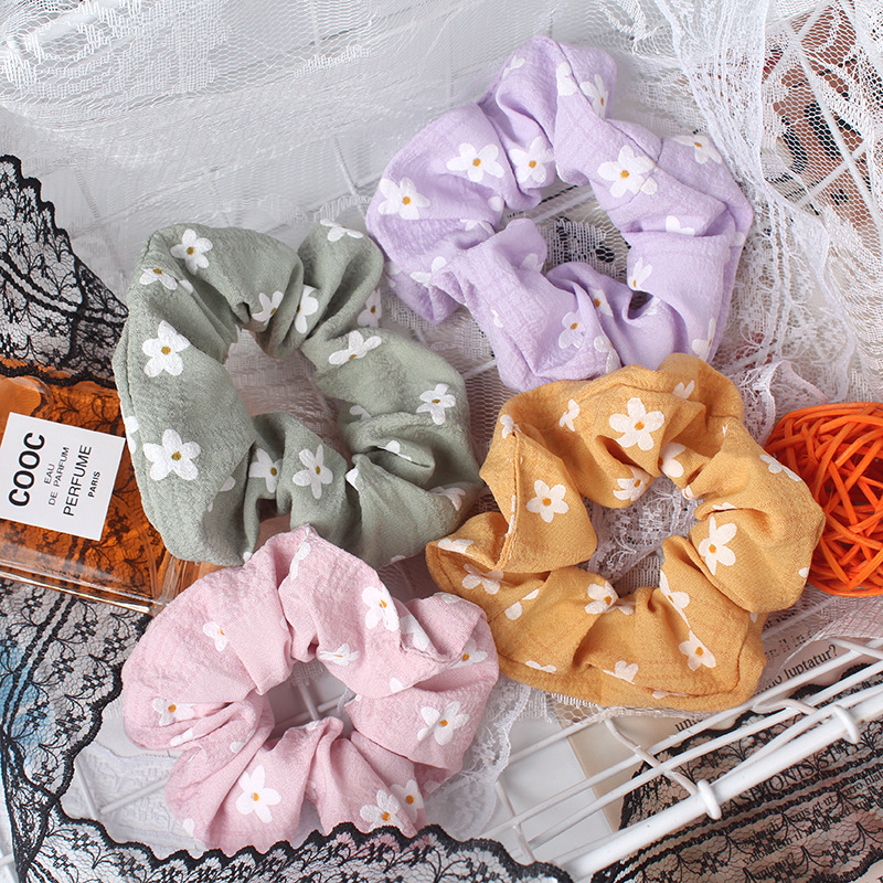 New Japanese and Korean large intestine circle, fresh and sweet, simple and versatile hair tie, cotton floral leather band hair tie accessory Juxin details Picture
