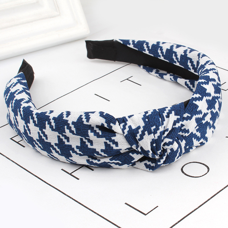 Korean fabric knotted hair bands, wide-edge chiffon checkered hair accessories, cute women's headbands and hair bands, best-selling wholesale Item Picture