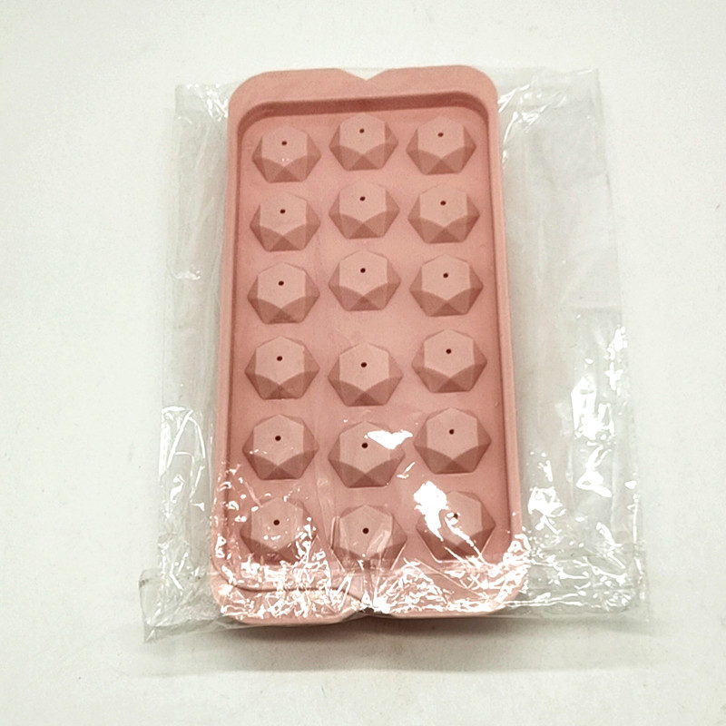 Sunshine Department Store ice mold 18 compartments Creative diamond mold Home storage ice box ice maker Ice box with lid Item Picture