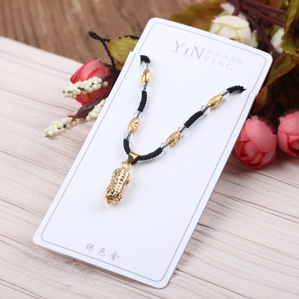 Yiwu jewelry wholesale: Women's ethnic-style necklaces, gold pendants, cotton and linen red ropes for the zodiac year Specification image