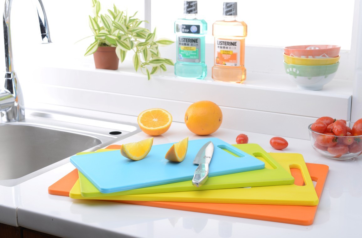 We Supply Pp Plastic Cutting Boards, Colored Cutting Boards, Fruit Cutting Boards And Mini Cutting Boards