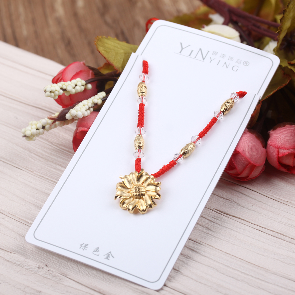 Yiwu jewelry wholesale: Women's ethnic-style necklaces, gold pendants, cotton and linen red ropes for the zodiac year Application Scenario