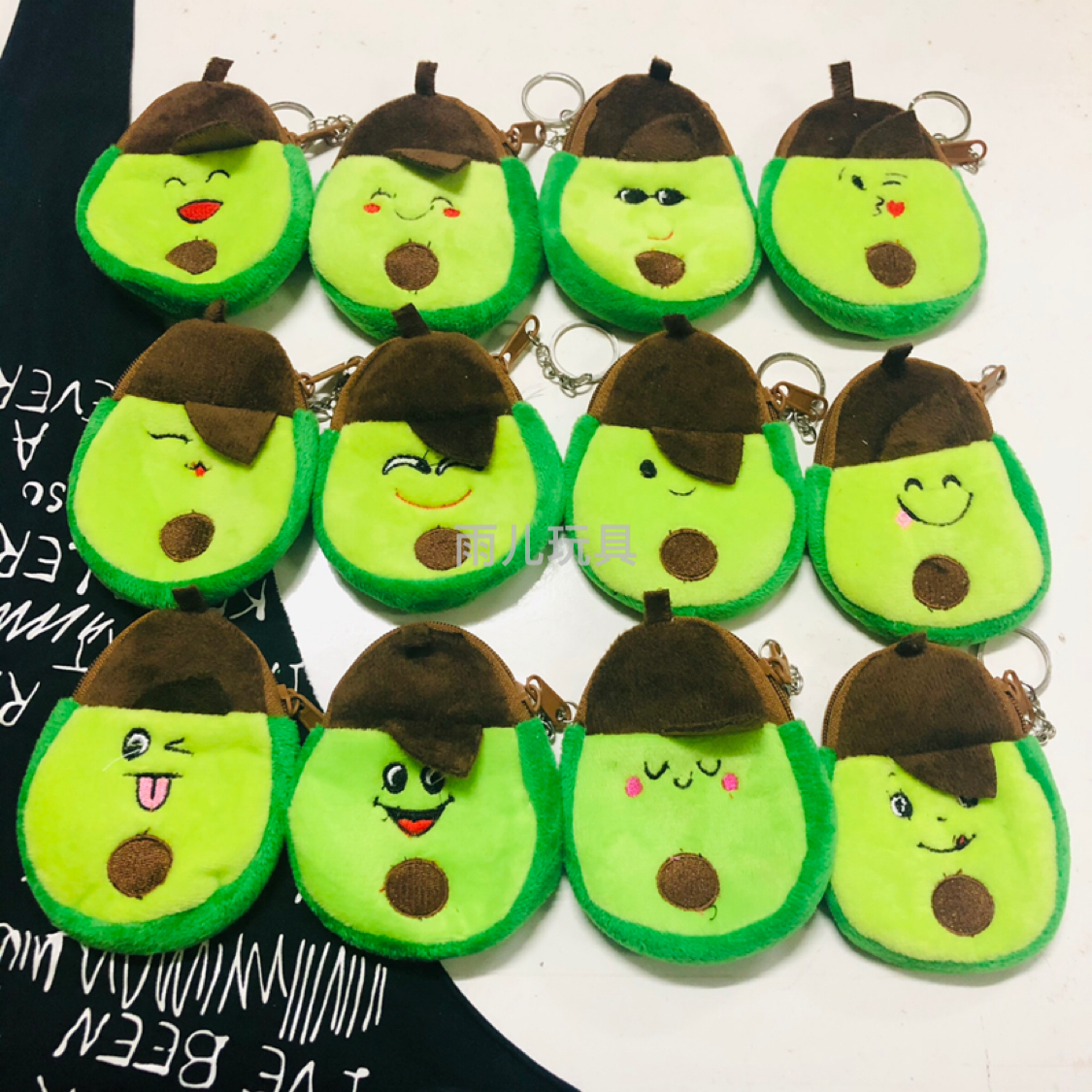 Plush toys, coin purses, children's wallets, toy bags, avocado wallets, coin bags, hats, avocado wallets Specification drawing