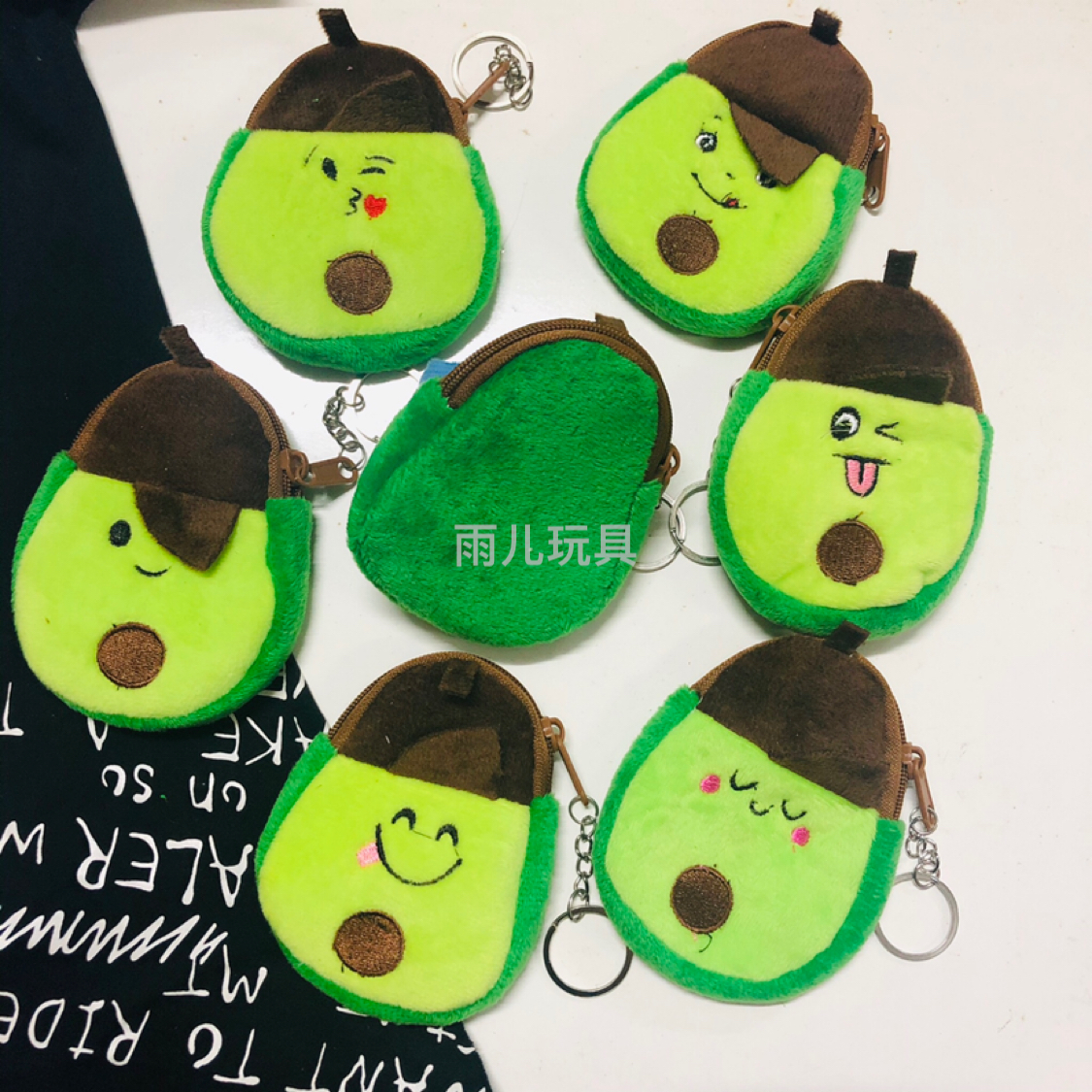 Plush toys, coin purses, children's wallets, toy bags, avocado wallets, coin bags, hats, avocado wallets Application Scenario