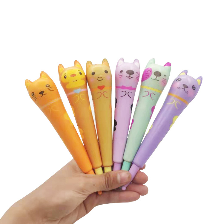 squishy factory direct sales of new products: Simulated color printing slow rebound pen case, pressure relief pen, pressure relief stationery Application Scenario