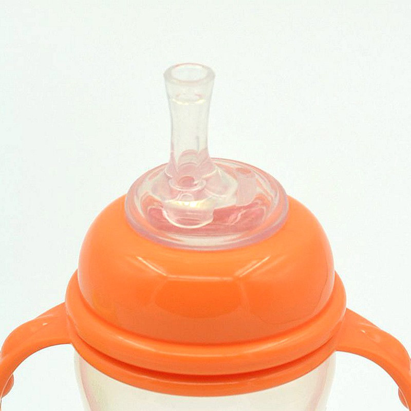 Wholesale wide-mouth suction nozzles for babies, bottles that can be transformed into straws, water cups, suction nozzles, cross-hole variable flow rate pacifiers Application Scenario