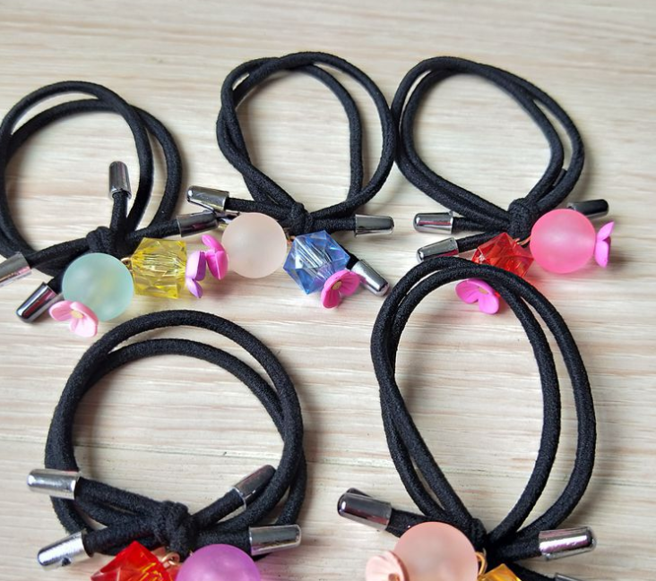 One-yuan rubber bands, hair ties, colorful beaded hair ties, popular hair accessories, street stalls, street accessories, one-yuan and two-yuan supplies