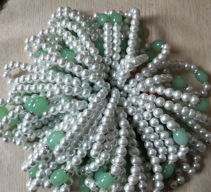 One-yuan imitation pearl bracelet for children and adults, one-yuan imitation pearl bracelet, one-yuan department store supply Item Picture