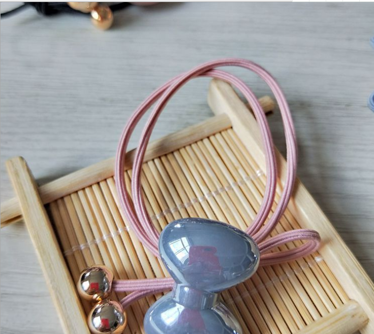 Yiwu premium leather band hair rope, bow, Korean-style colored hair rope, one or two yuan wholesale supply Item Picture