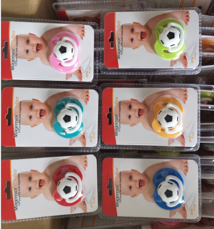 و 2021 نموذج جديد لكرة القدم من أجل استرضاء أطفال السليكون الشامل Item Picture
