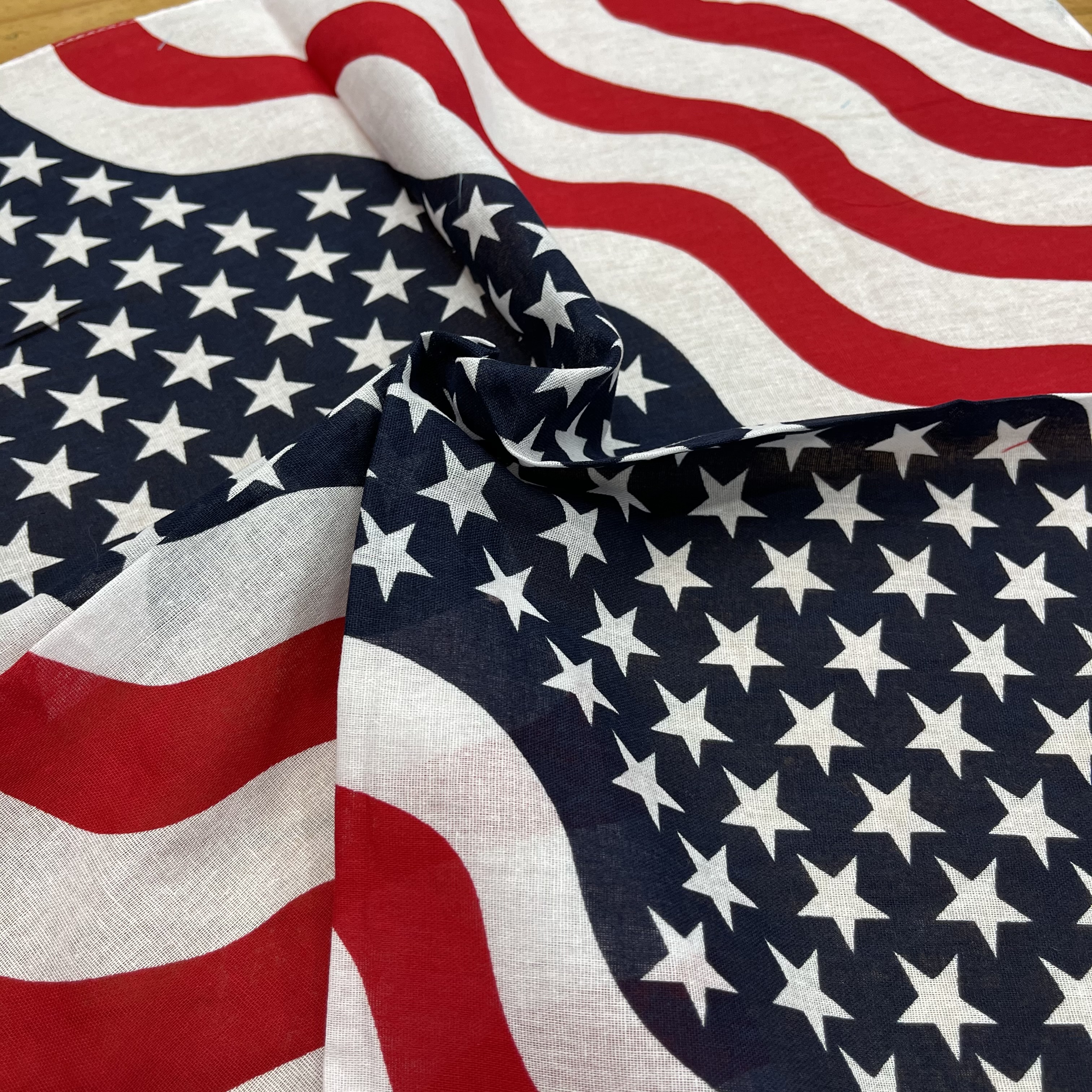 Cotton American star square handkerchief, cotton hip-hop street dance headscarf, trendy outdoor cycling handkerchief, creative handkerchief Specification image