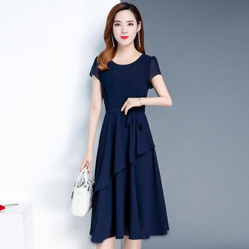 2020 new summer high-end waist-cinching, slimming and youthful mid-length round-neck plus-size women's dress for export Item Picture