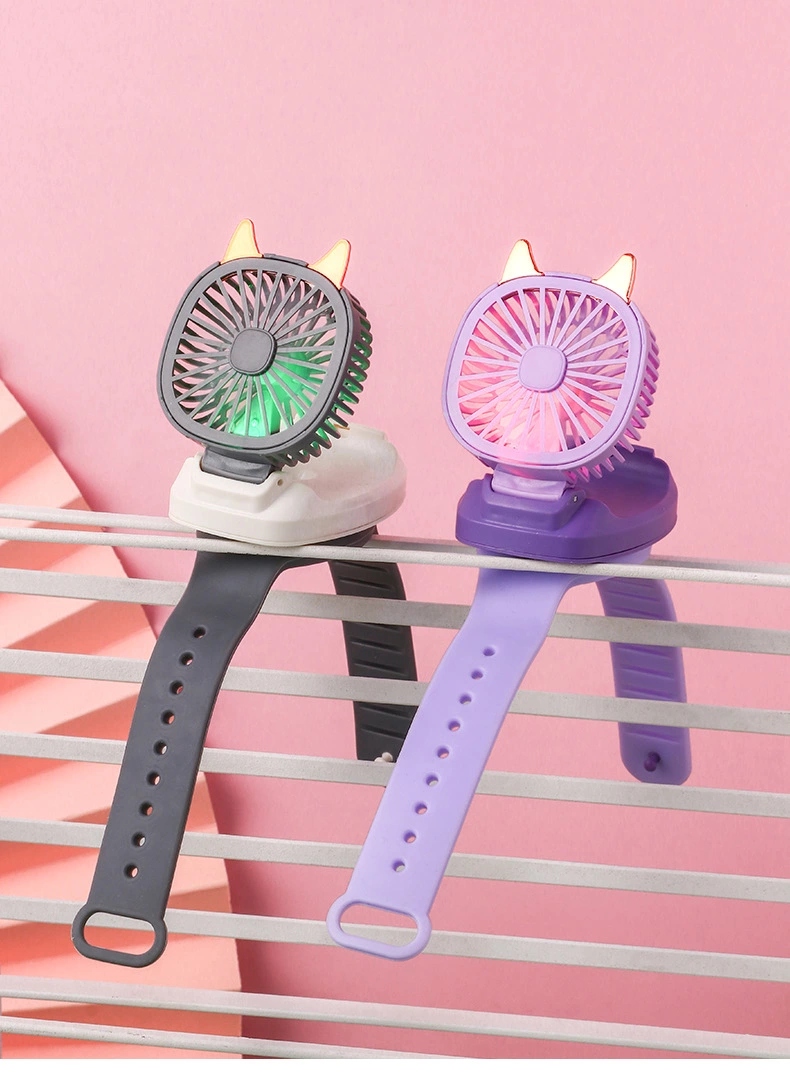 The 2022 new second-generation watch fan cartoon wrist USB fan three-speed mini fan watch is selling well at the street stall details Picture