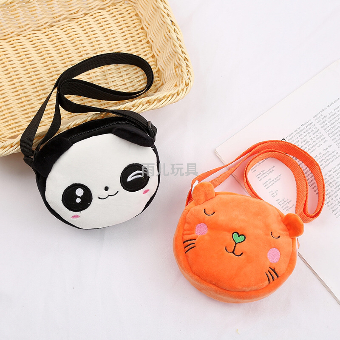 Plush toy crossbody bag 14cm three-dimensional crossbody bag, children's crossbody bag round bag, single-shoulder crossbody long rope fine children's bag Specification image