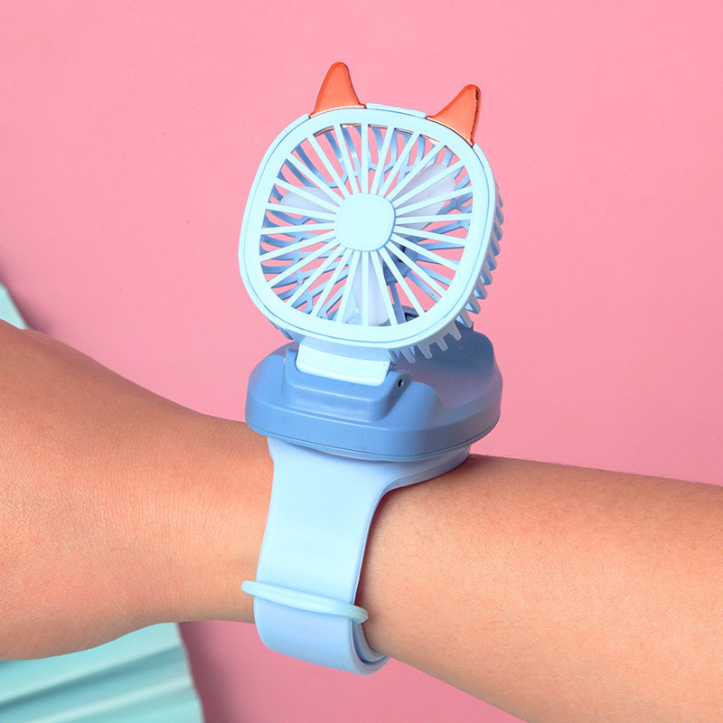 2022 Watch Fan usb Portable Wrist Fan Desktop Silent Three-Speed Mini Spray Neutral Mini Fan 046 full figure