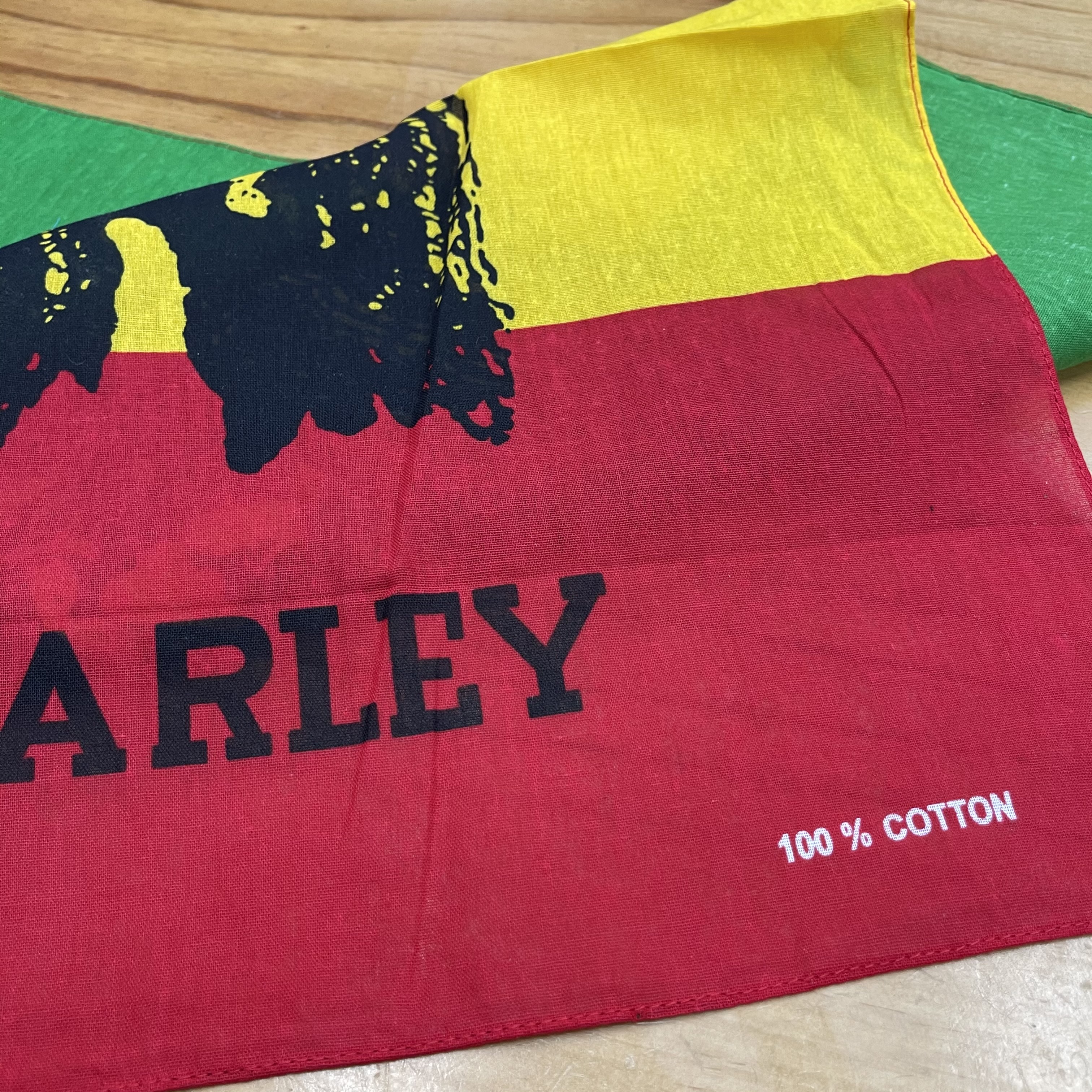 Cotton BOB MARLEY square scarf Cotton hip-hop street Dance headscarf Cycling handkerchief handkerchief Application Scenario