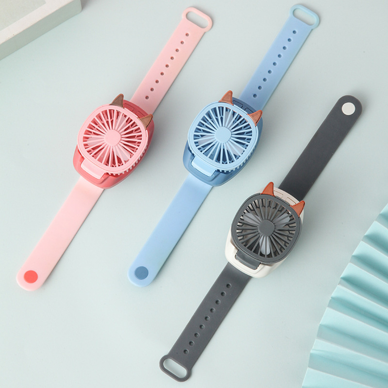 Upgraded second-generation watch charging small fan, usb cartoon pocket fan, foldable and detachable, wholesale from street stalls details Picture