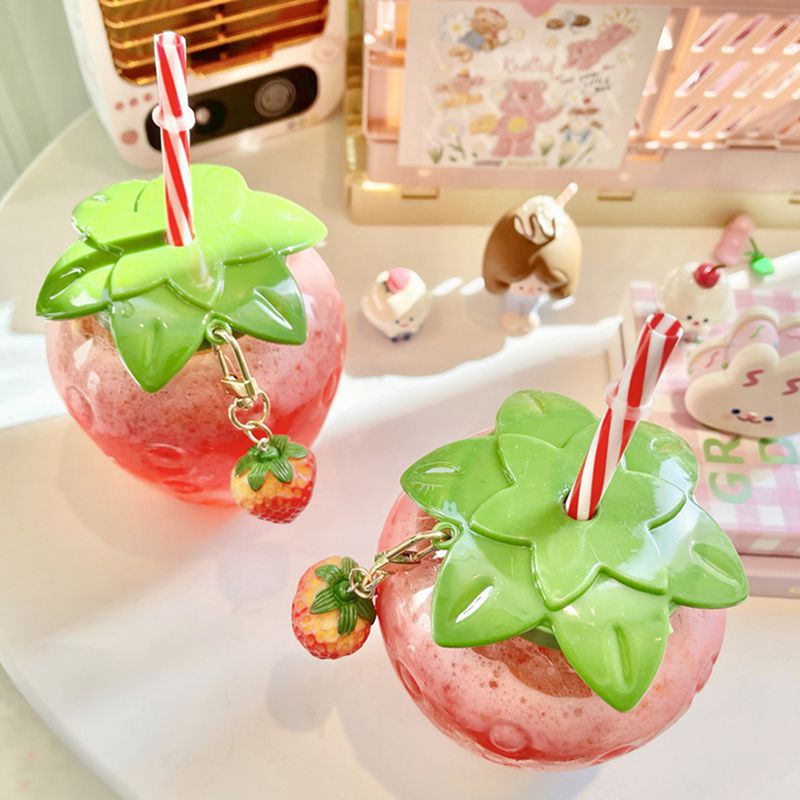New InS-style strawberry straw cup, plastic cup, cute girl's casual milk tea cup, student portable water cup, water bottle Specification drawing