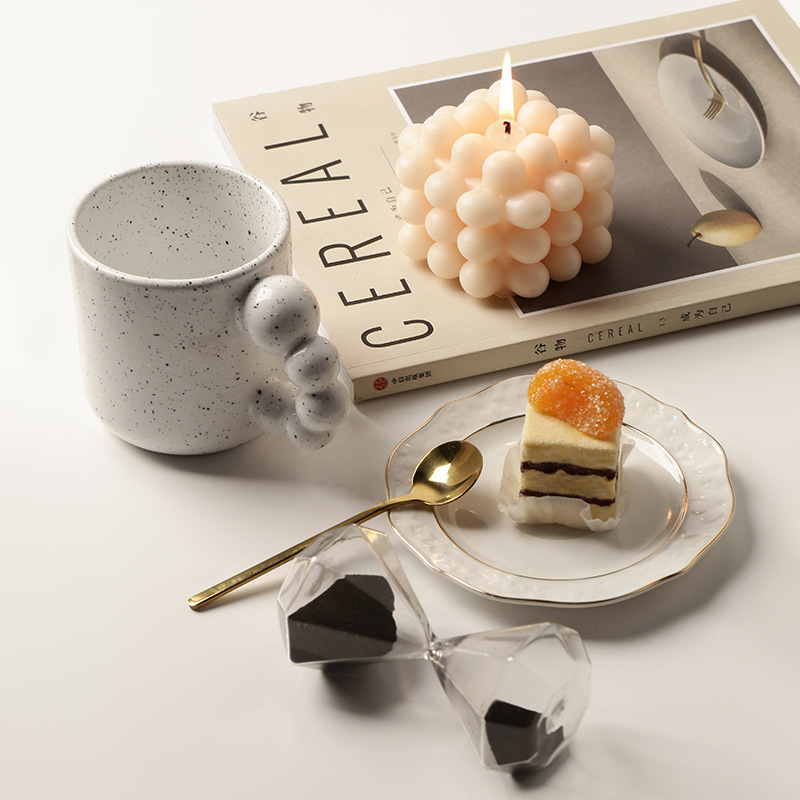 Nordic InS-style scented candles, creative geometric shaped home decoration small ornaments, home living room and bedroom fragrances Specification image