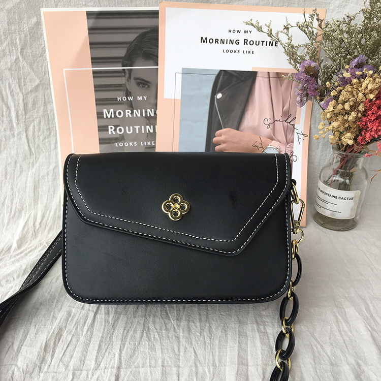 A tripod bag industry trend women bag A23 women bag new versatile cross-body bag trend fashion single shoulder small bag