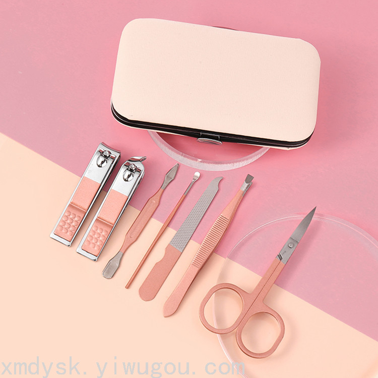 Nail clipper set 7-piece set, ear clipper small scissors set, single pedicure, manicure and beauty set tools Application Scenario