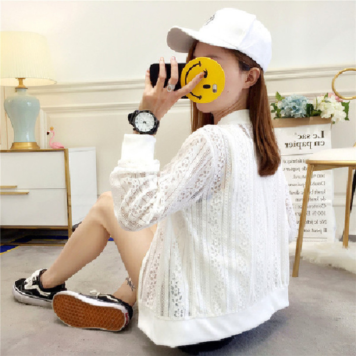 New 2021 summer long-sleeved lace shirt, beach sun-protective clothing, women's solid color cut-out short fitted baseball jacket Application Scenario