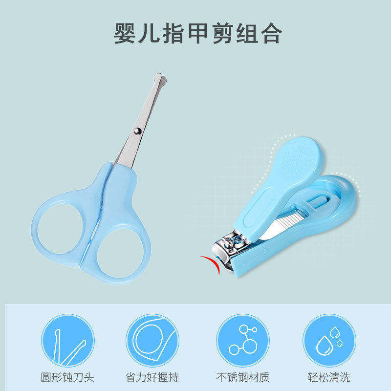 English packaging baby care 7-piece set, infant water temperature meter combination set, baby safety nail clippers comb brush Application Scenario