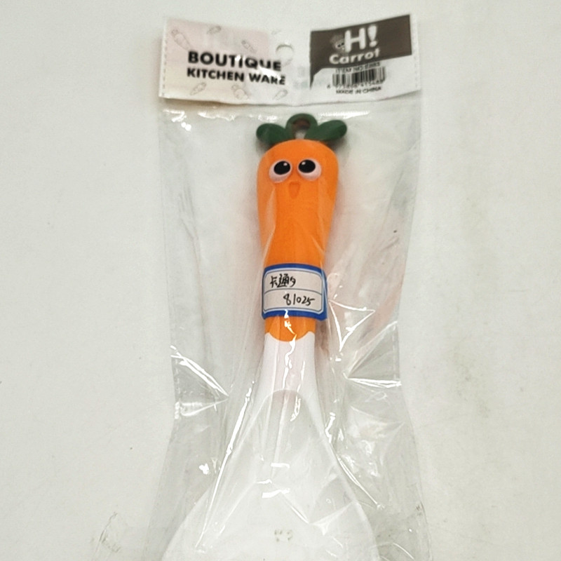Sunshine Department Store's creative cartoon carrot soup spoon, rice spoon, household soup spoon, tableware, plastic handle, hanging spoon Item Picture