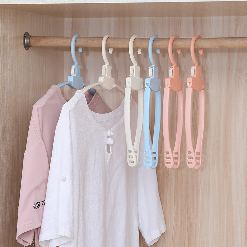 Anti-slip magic plastic foldable clothes rack for travel and business trips, portable travel clothes drying rack and hanging clothes hanger Specification image